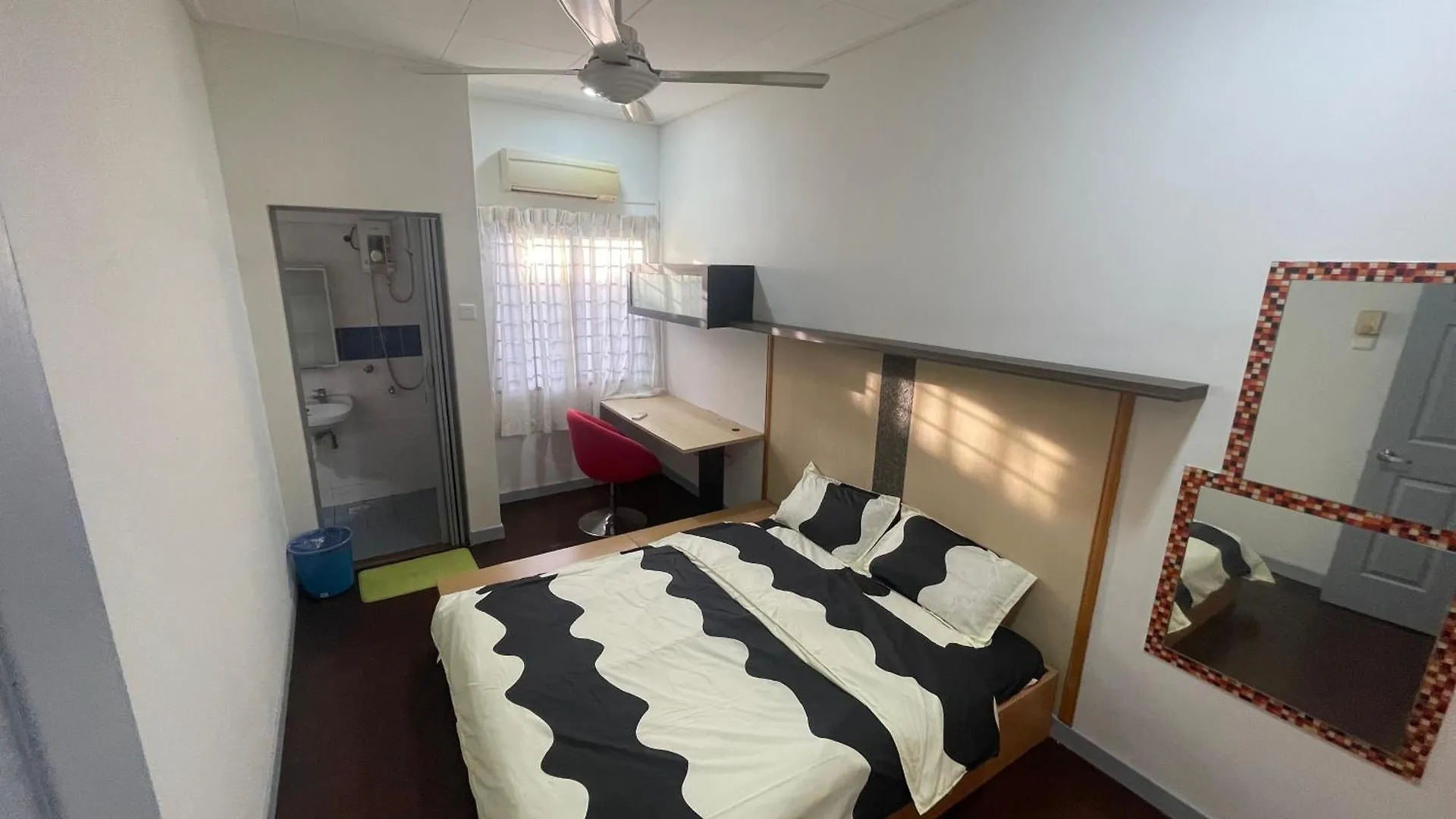 Permas Jaya Near Senibong Cove Ciq Ksl Mid Valley Johor Bahru Malajzia